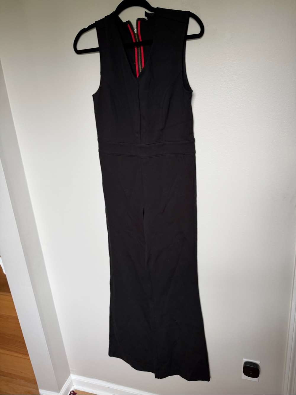 Buffalo David Bitton Black Sleeveless Wide-Leg Jumpsuit with Red Back Zip Accent